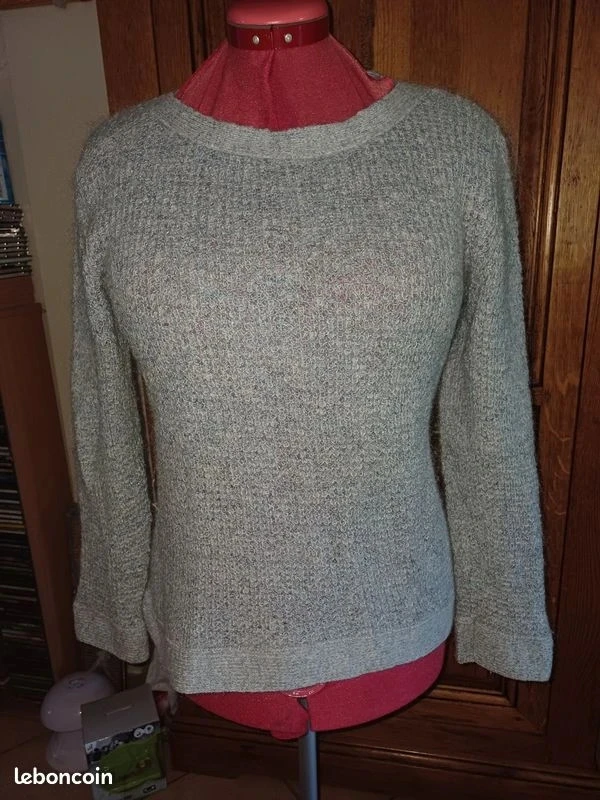 Light blue sweater with metallic film, Caroll brand, size 44 – photo 2